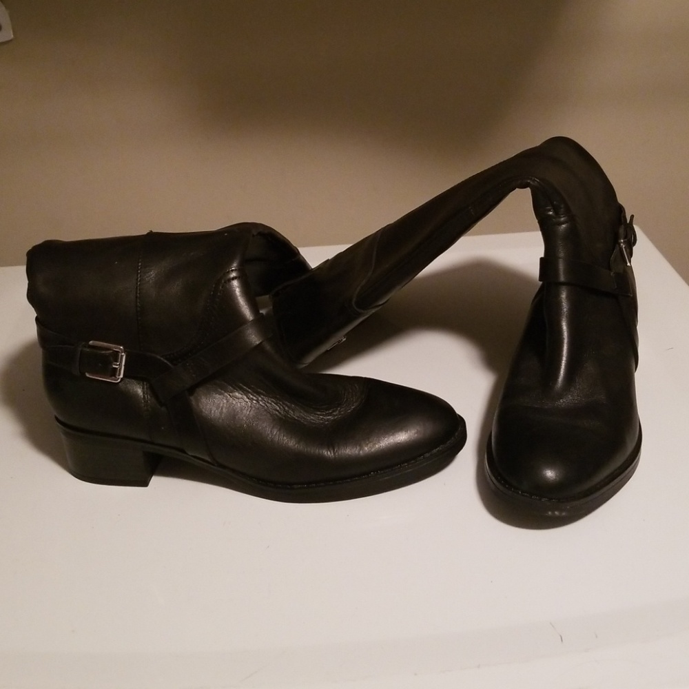Black leather riding boots